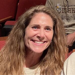 Meet your Posher, Leslie